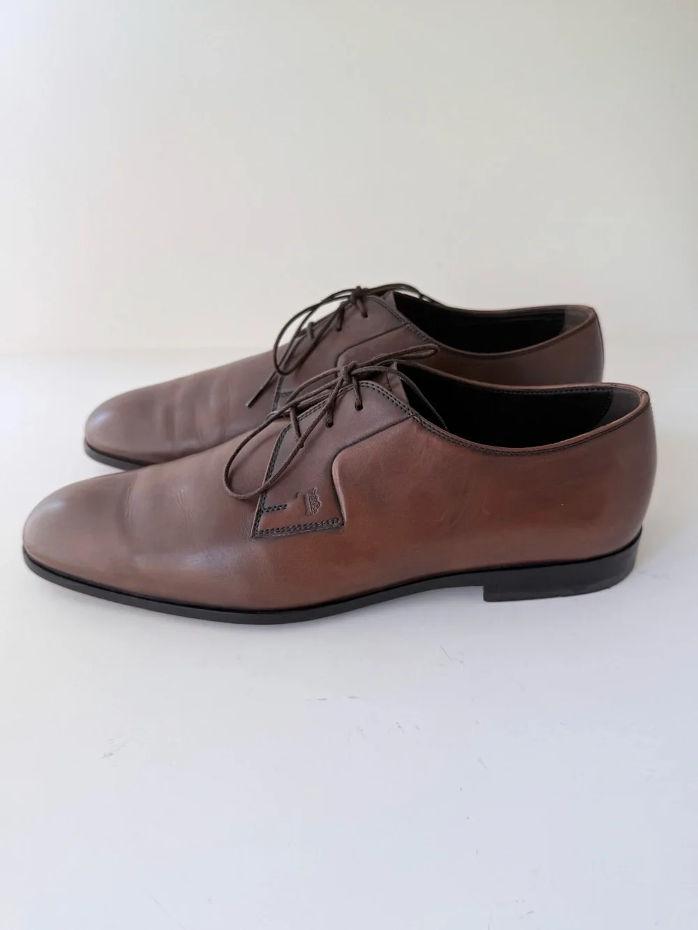 Tod's Smooth Leather Derby Lace-Up Plain Toe Dress Shoes in Brown Men’s Size 7